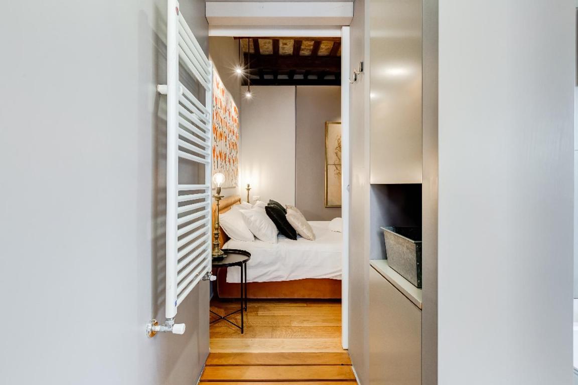 Residenza Borgo Pio Appartement Rome Buitenkant foto