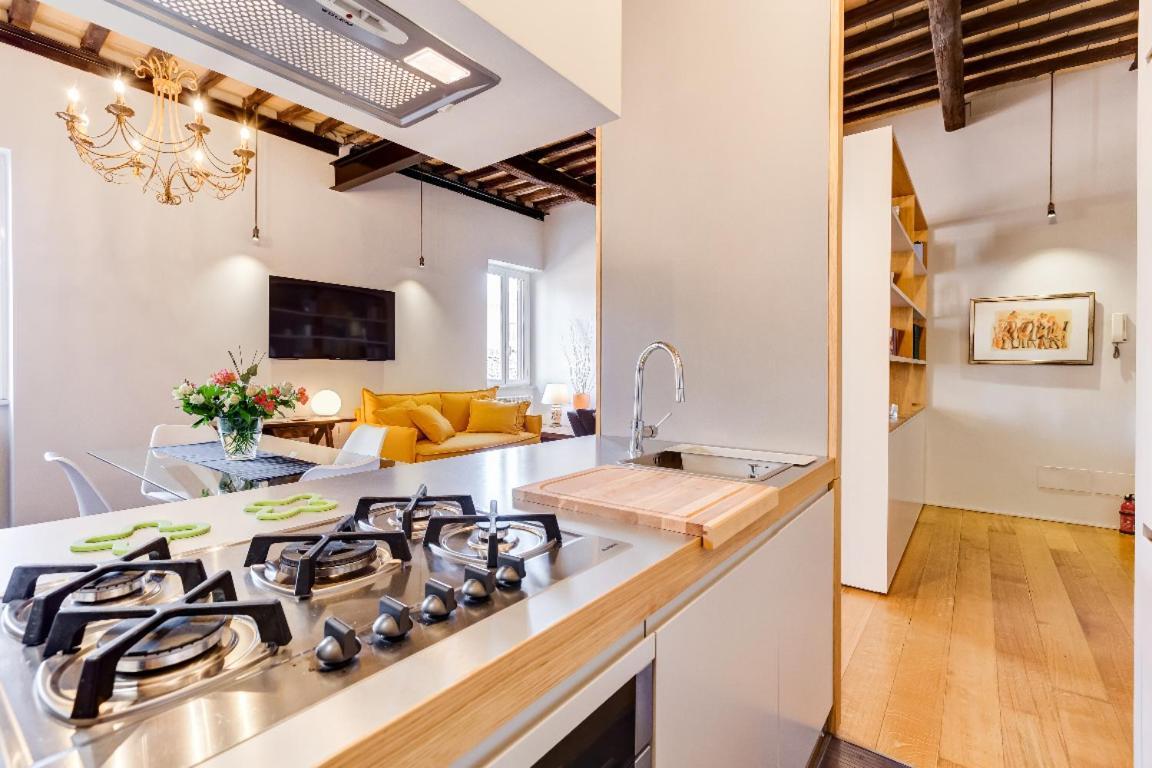 Residenza Borgo Pio Appartement Rome Buitenkant foto